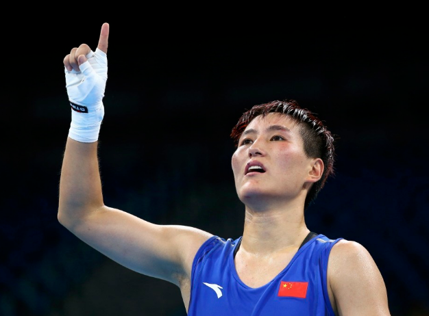 法国射击选手不敌对手，遗憾获得银牌的简单介绍