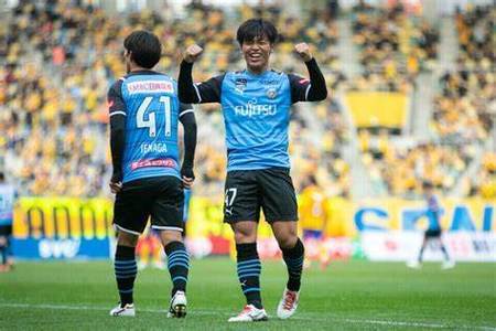 亚洲俱乐部联赛上演一场激情碰撞！