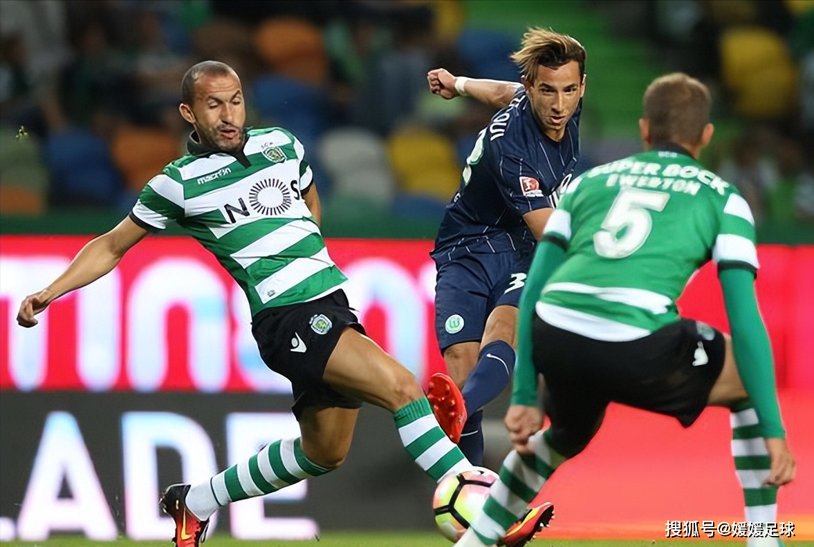 关于莱切斯特城险胜对手，取得关键三分的信息