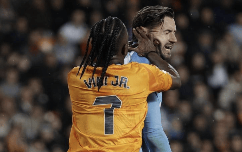 皇马错失单刀球，尤文图斯门将神勇扑救成最大功臣！的简单介绍