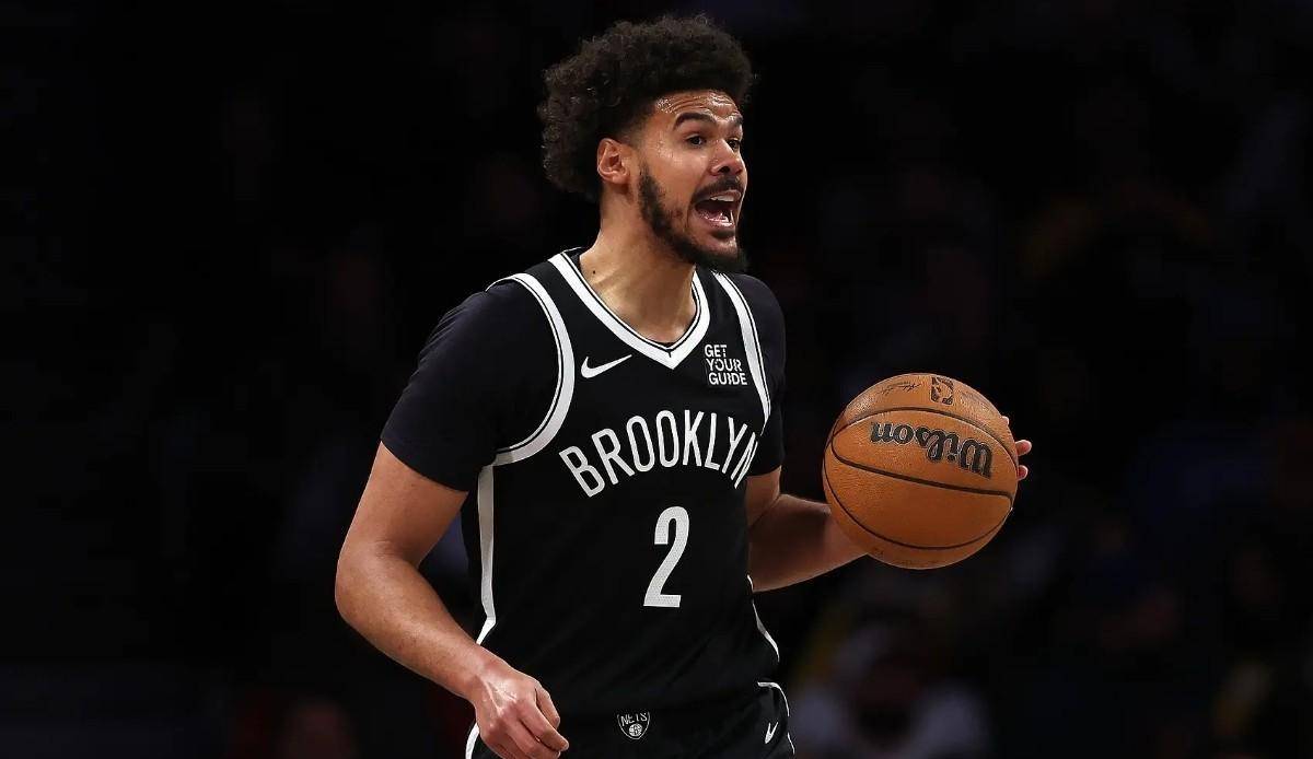  浓眉哥回归赛场，关键助攻首场状态亮眼，IG观众沸腾！